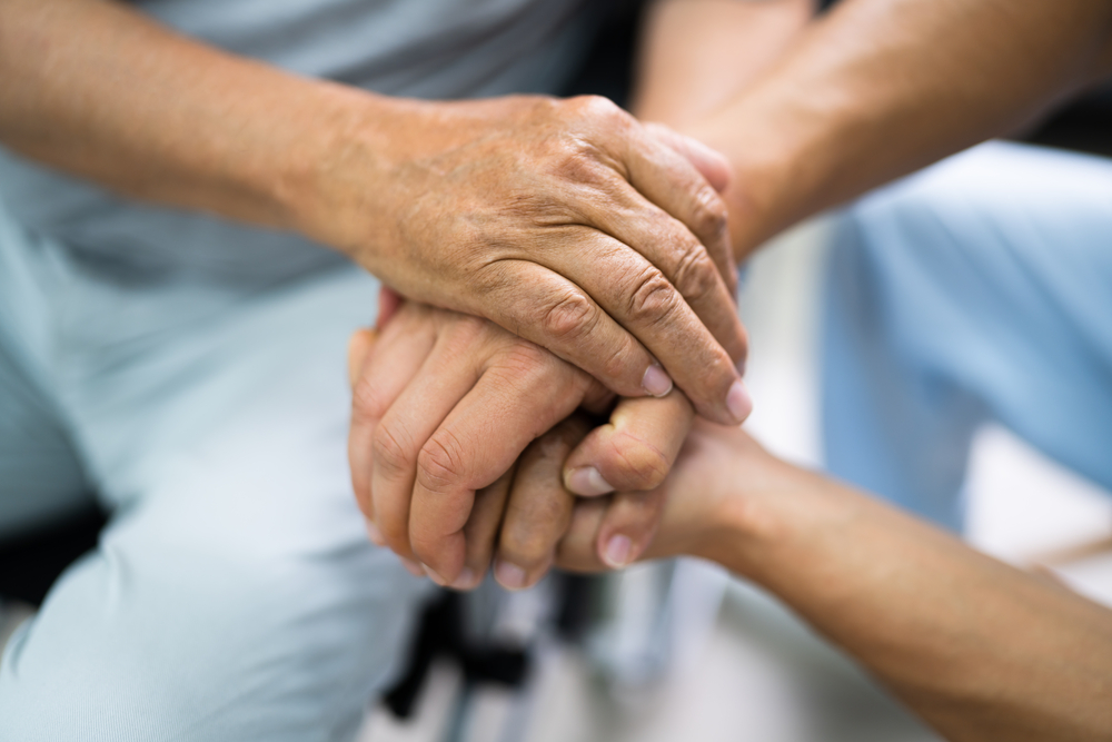 Do I Have A Valid Medical Malpractice Claim? - Elder Patient Helping Nurse Hand